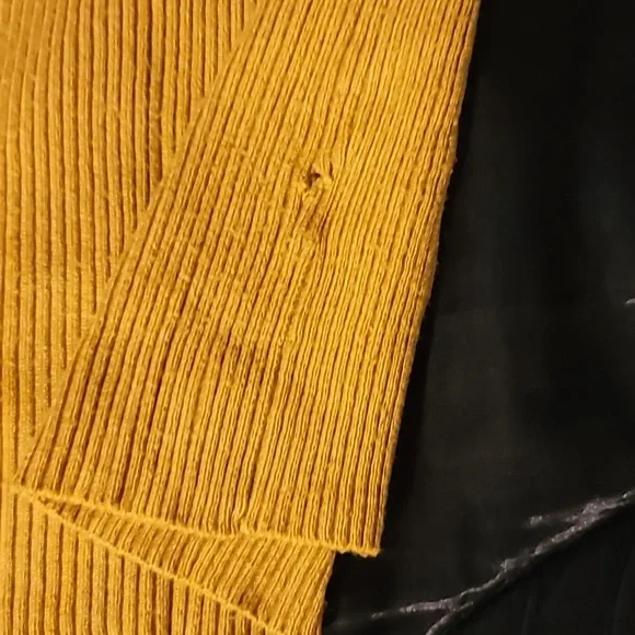 Fashion Nova Tara Turtle Neck Sweater Ambiance Apparel - Picture 7 of 7